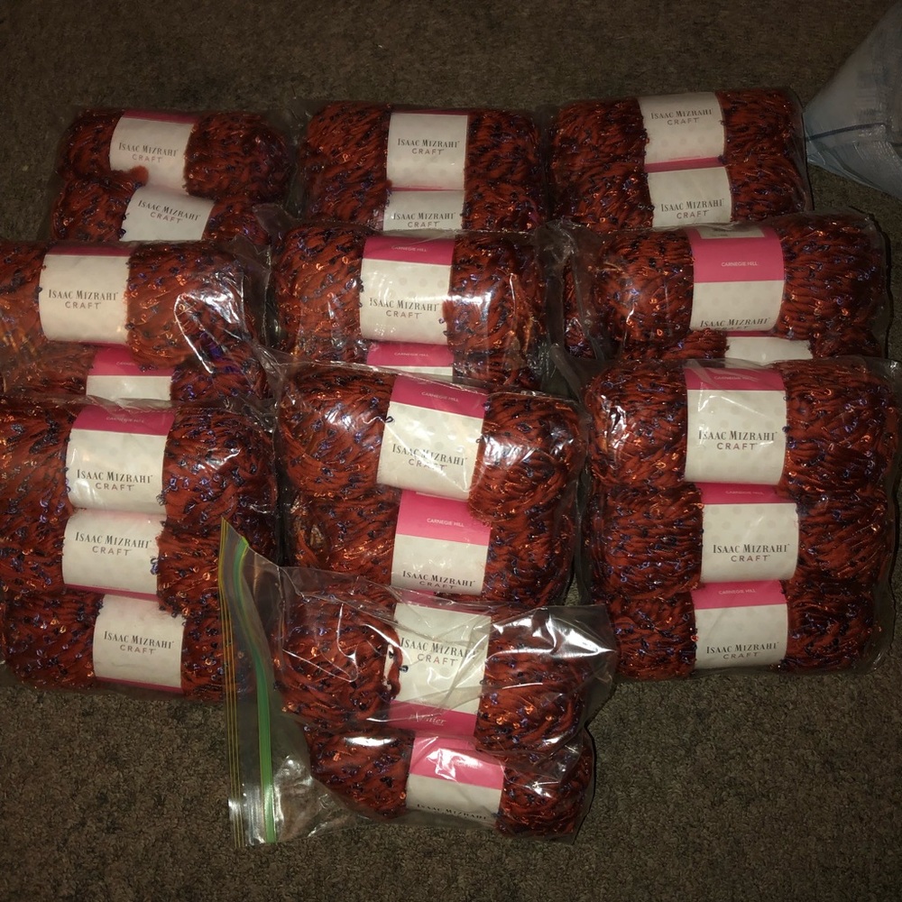 24 Skeins Isaac Mizrahi bulky yarn